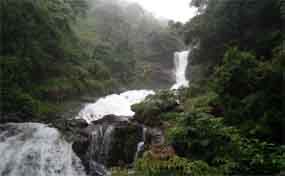 iruppu falls